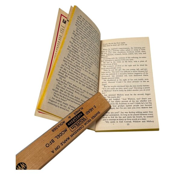 Laser Books Elwood Lot 4 Books Vol 1 2 5 6 PB Renegades Herds More Sci Fi 1975 - Picture 14 of 15